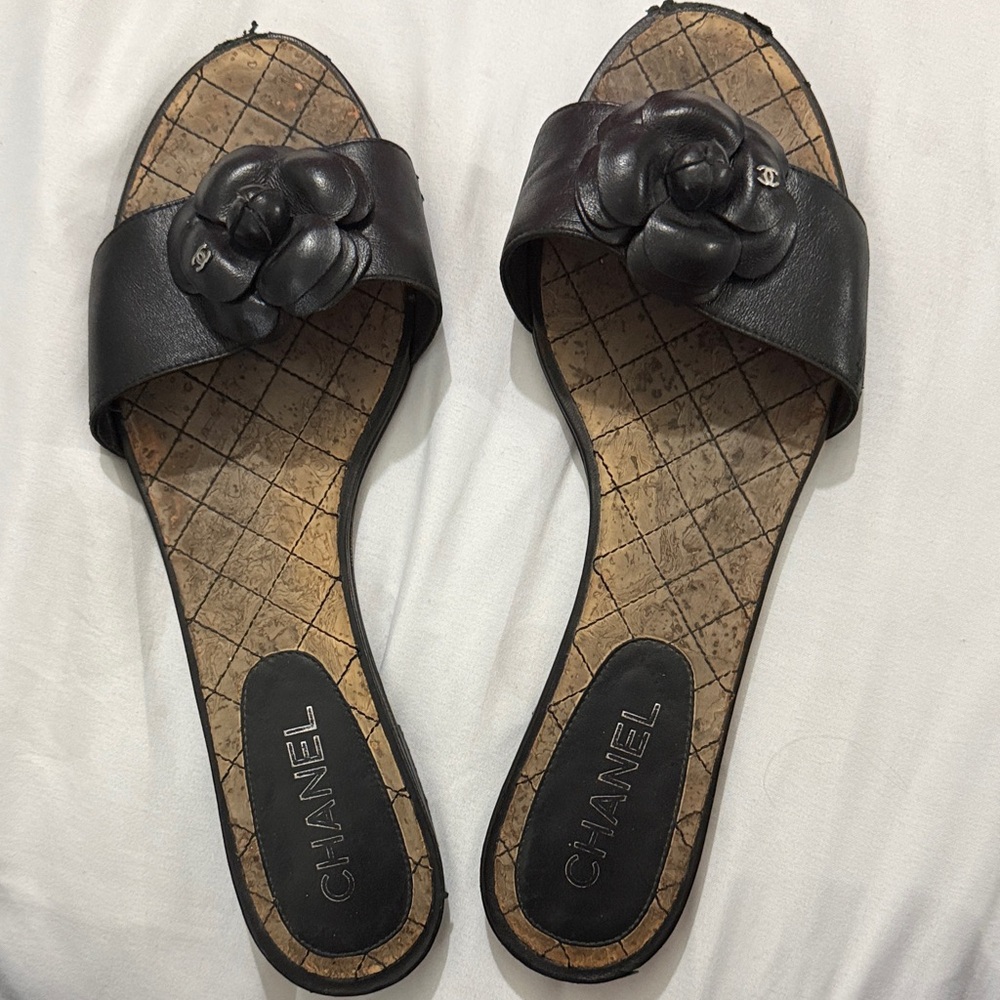 CHANEL Black Camellia Leather Slide Sandals